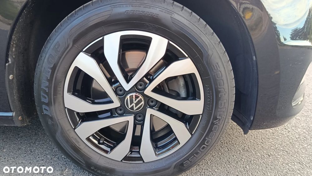 Volkswagen Touran 2.0 TDI SCR DSG ACTIVE - 28