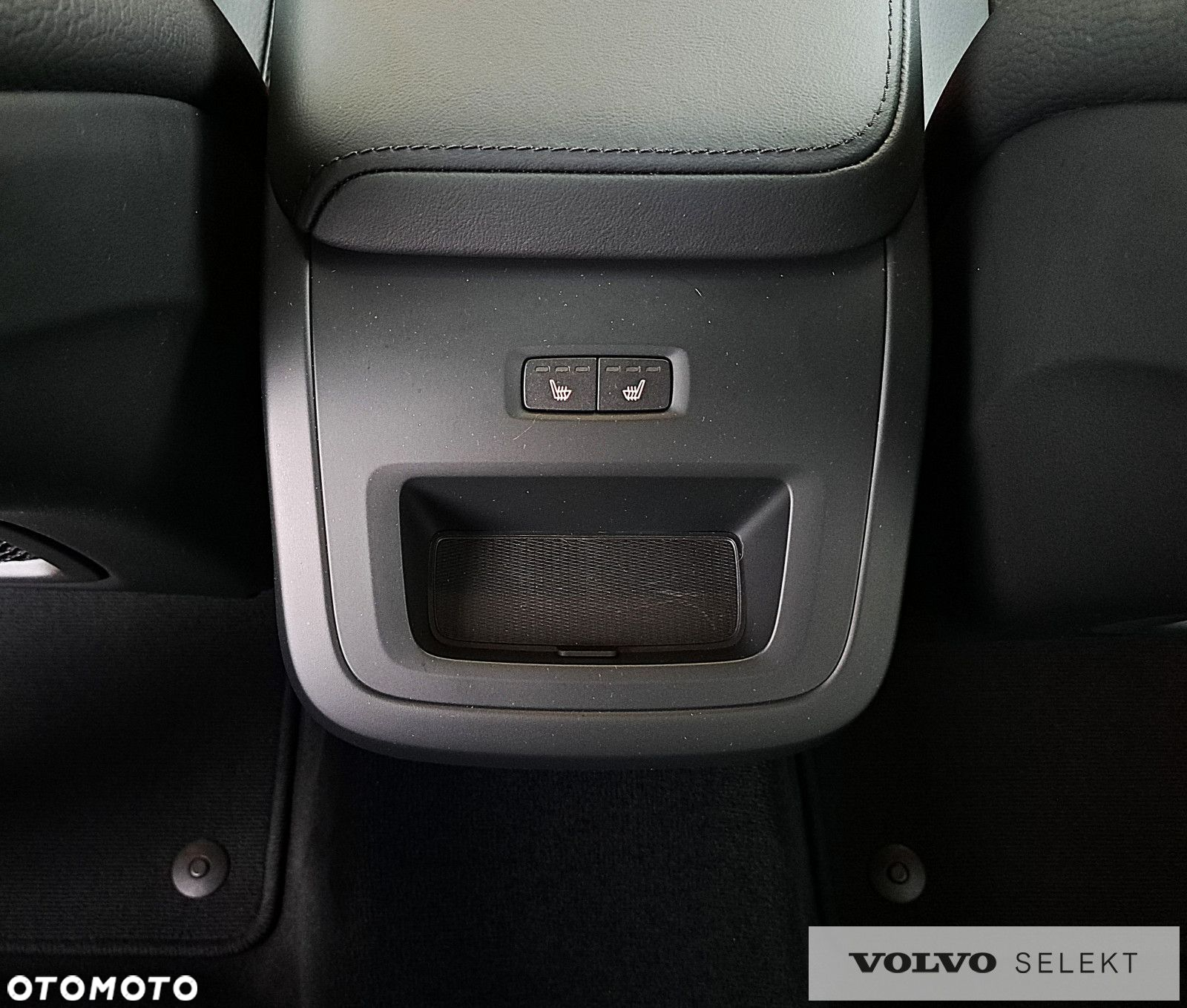 Volvo V60 Cross Country - 27