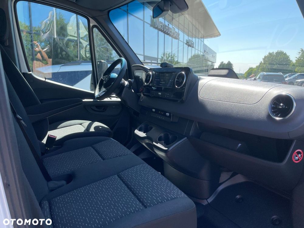 Mercedes-Benz Sprinter 317 CDI skrzynia Automat Reflektory LED - 9