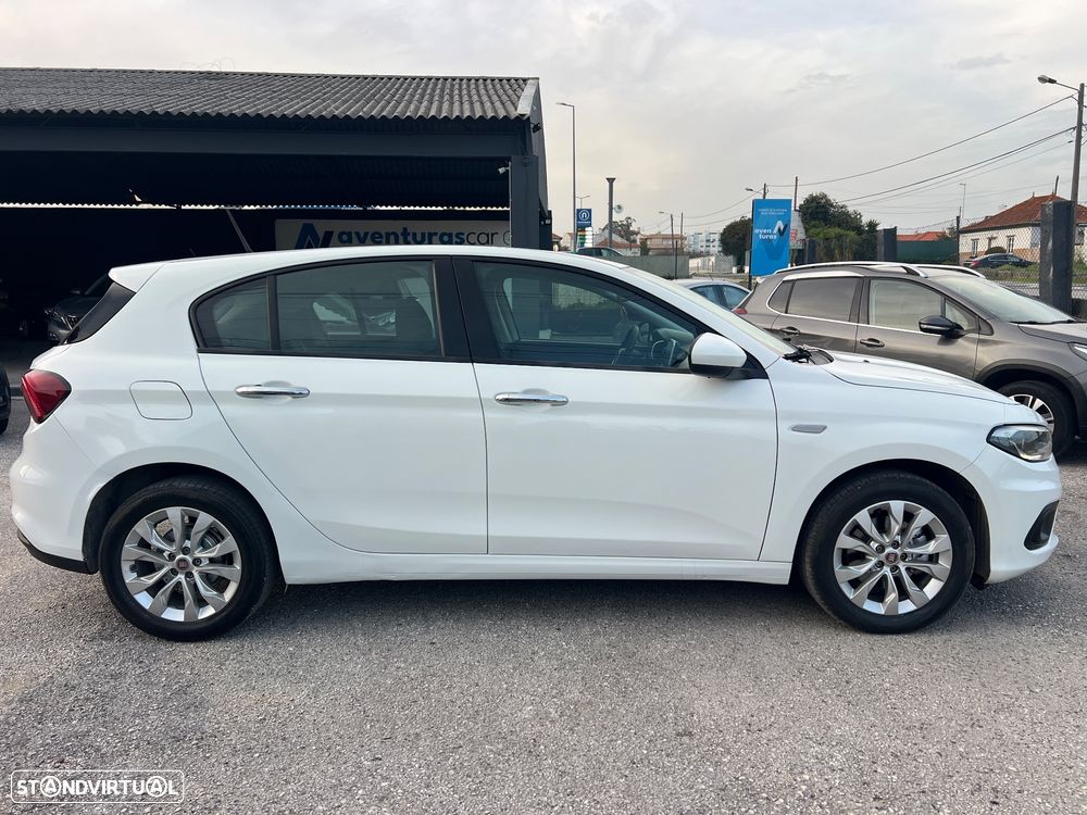 Fiat Tipo 1.3 M-Jet Lounge Tech - 23