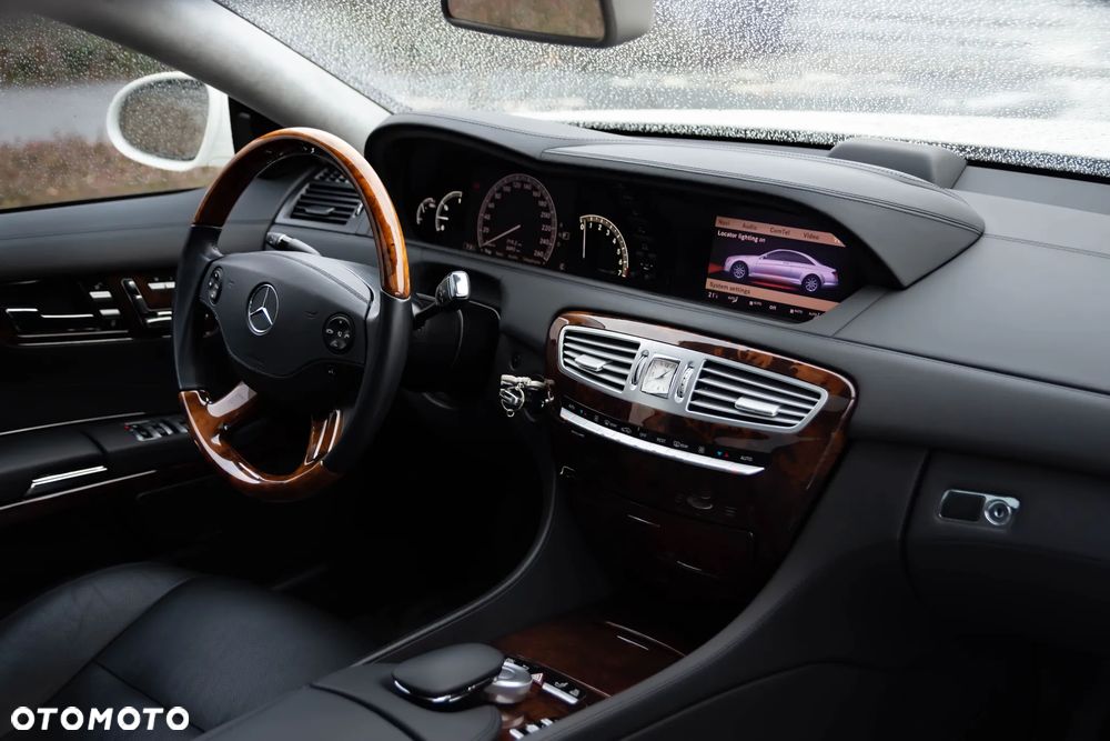 Mercedes-Benz CL 500 - 8