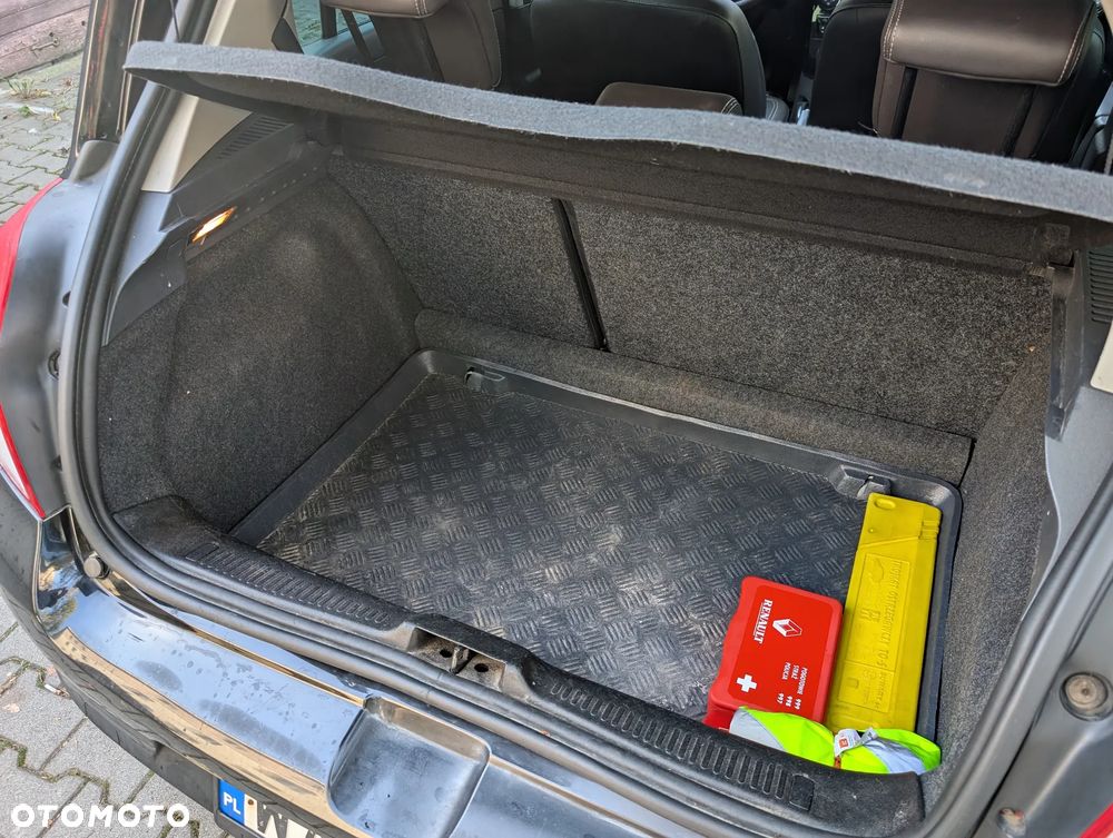 Renault Clio - 14