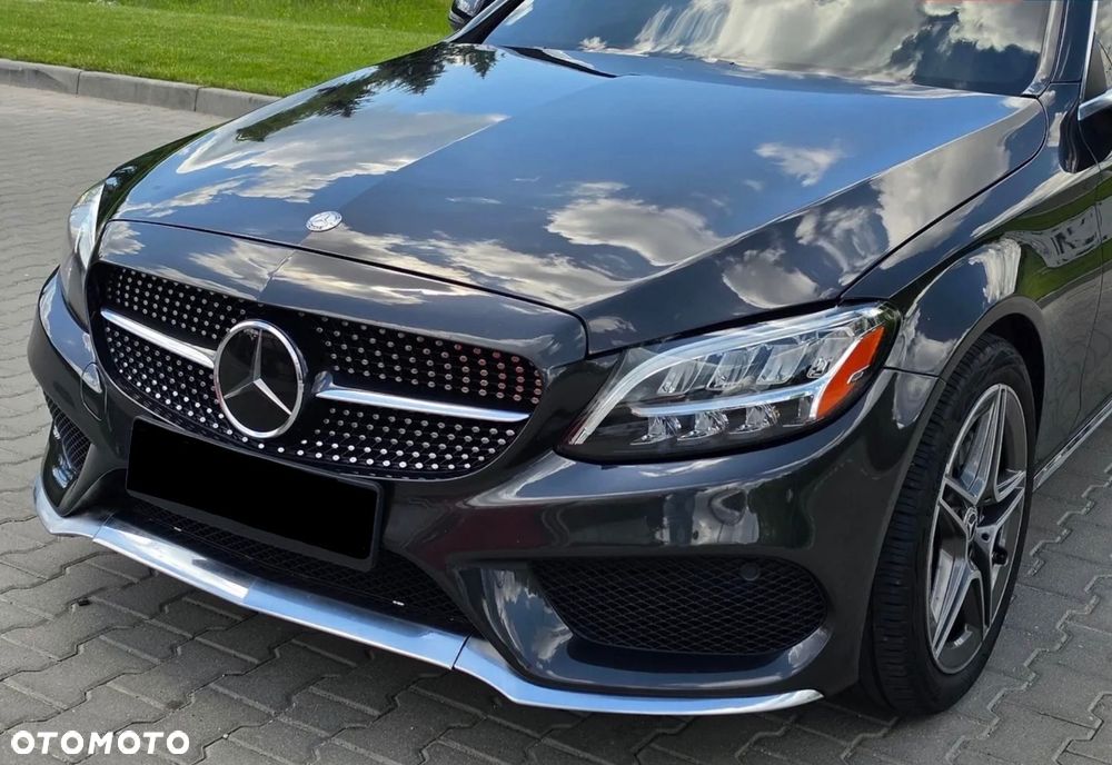 Mercedes-Benz Klasa C 300 9G-TRONIC AMG Line - 9