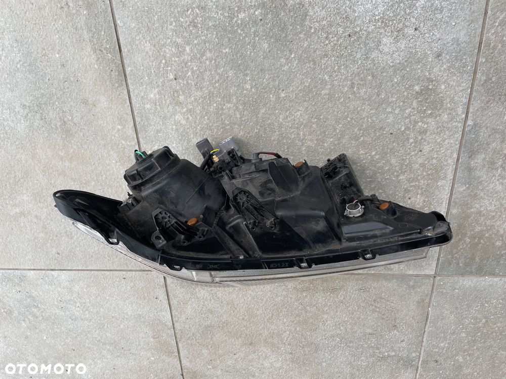 MITSUBISHI ASX 10R- REFLEKTOR LAMPA PRAWY PRZÓD PRAWA PRZEDNIA - 2