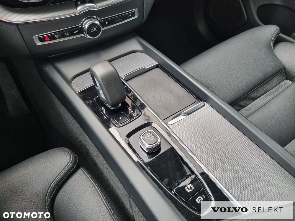 Volvo XC 60 - 33