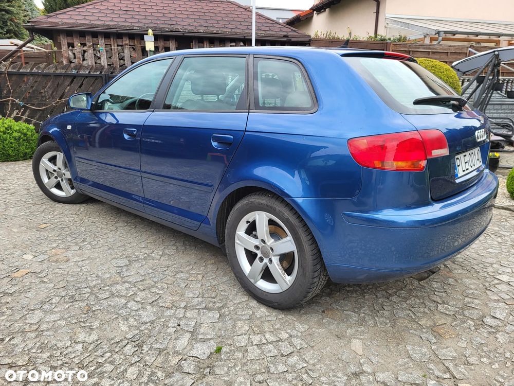 Audi A3 Sportback 2.0 TDI DPF Ambition - 17