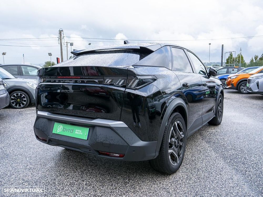Peugeot E-3008 73 kWh Allure - 16