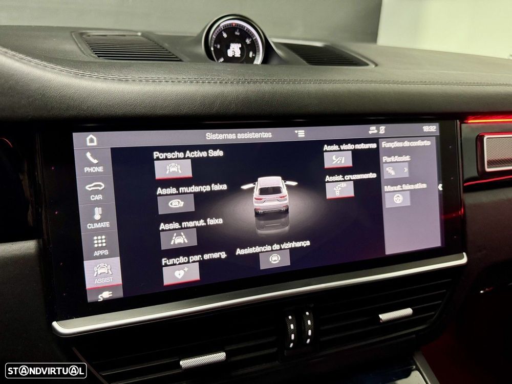 Porsche Cayenne E-Hybrid - 10