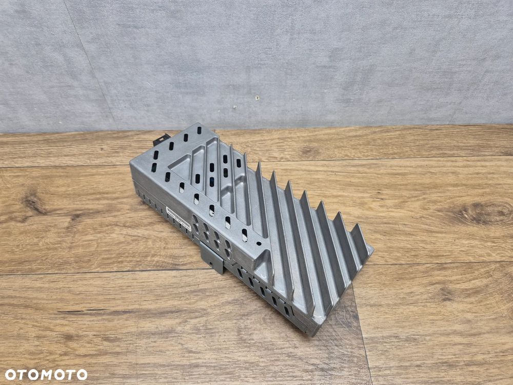 BMW OE WZMACNIACZ AUDIO HARMAN KARDON F30 F31 F34 F32 F33 F36 F82 9393186 - 1