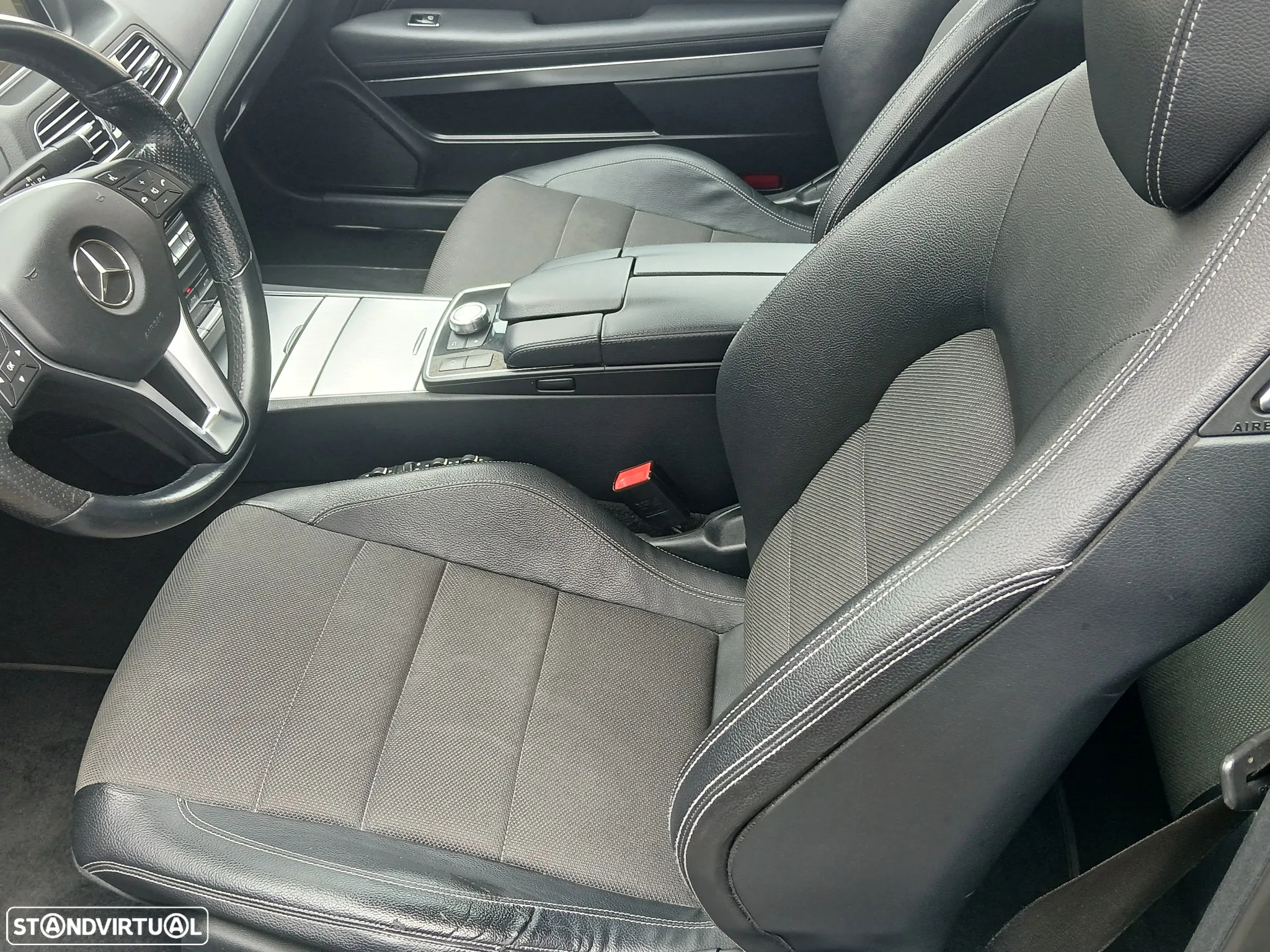 Mercedes-Benz E 220 CDi BlueEfficiency Auto - 22