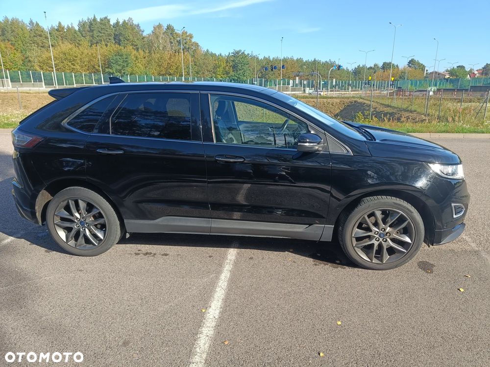 Ford Edge - 8
