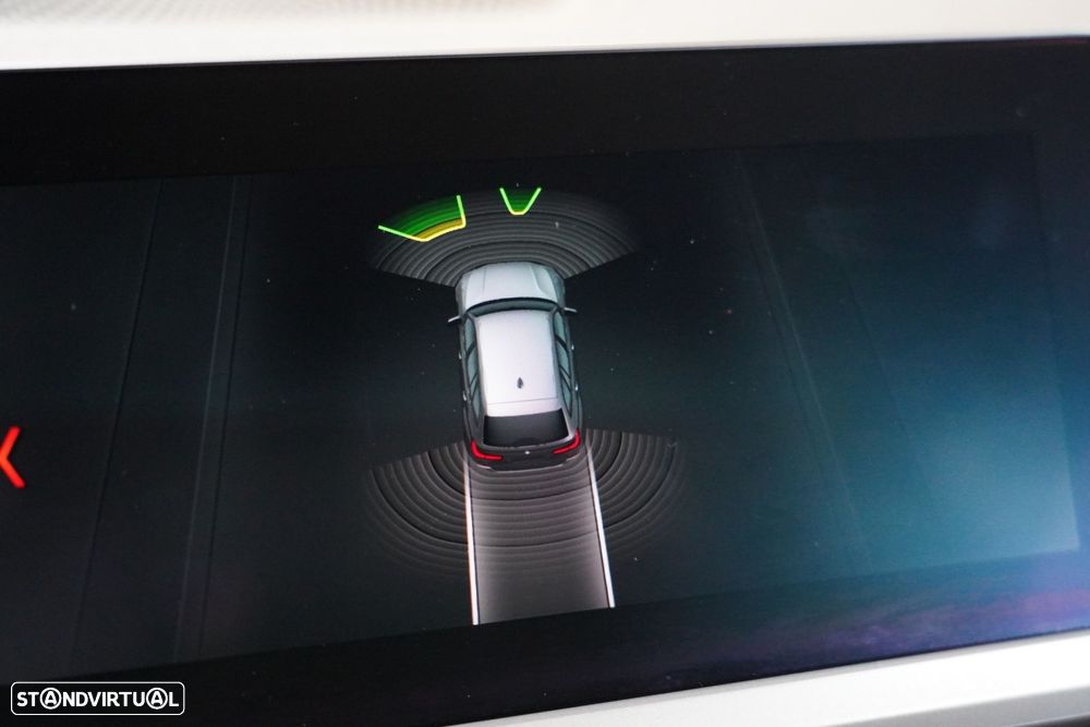 BMW 318 d Line Luxury - 10