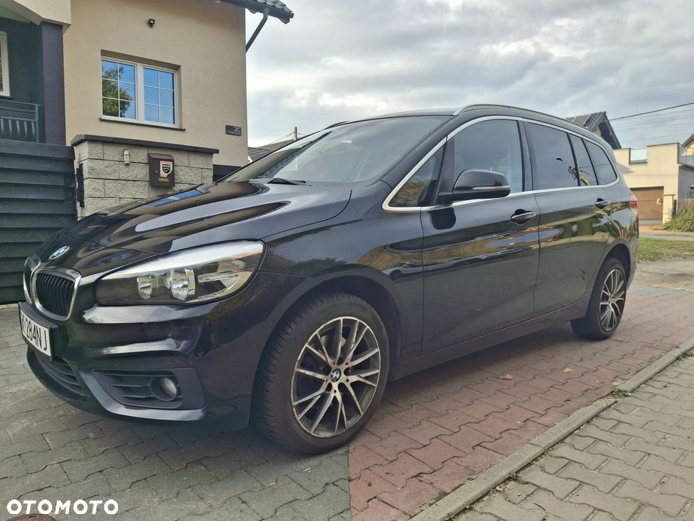BMW Seria 2 218d - 1
