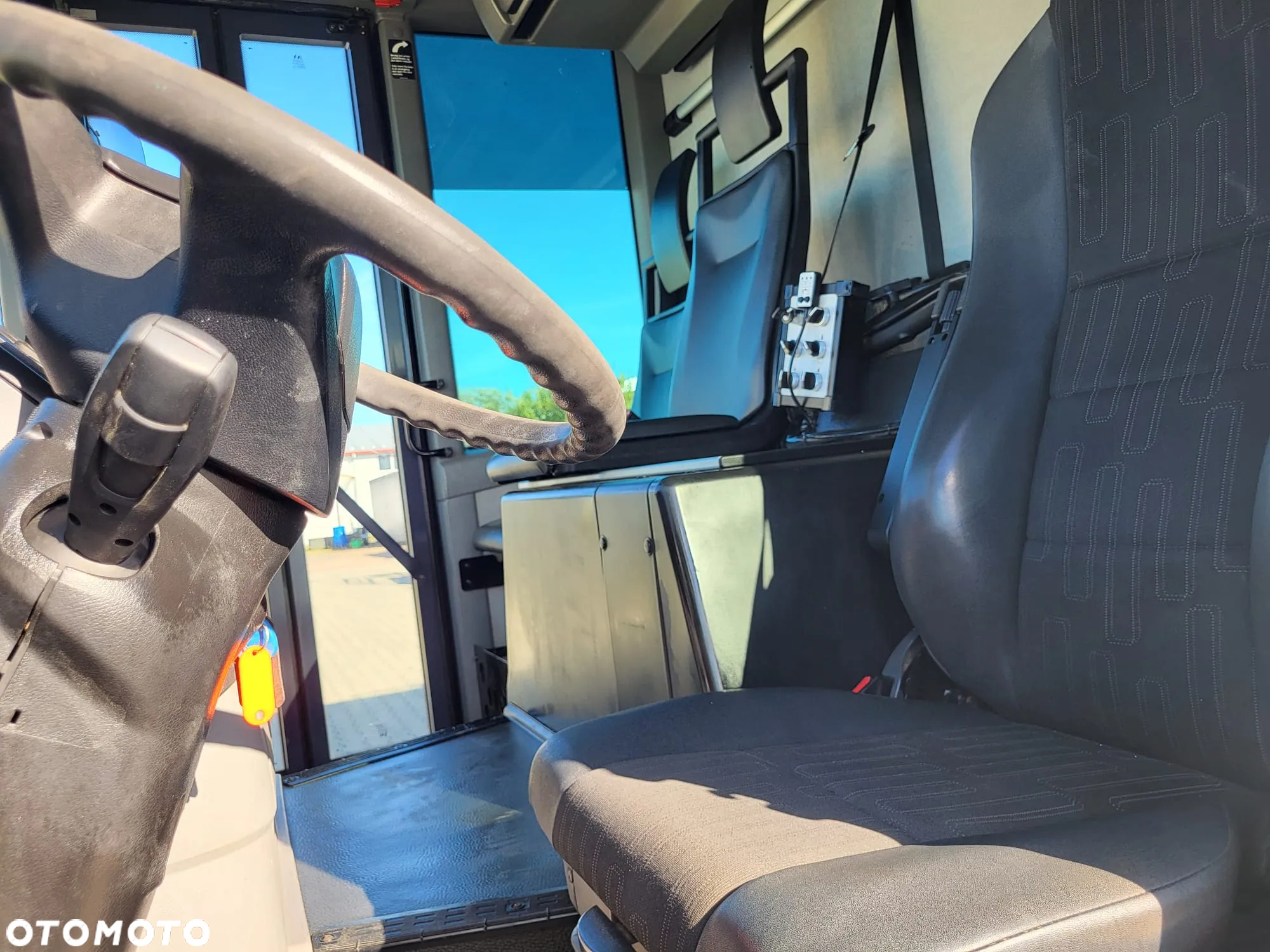 Mercedes-Benz ECONIC 2630 6X2 dwukomorowa - 8