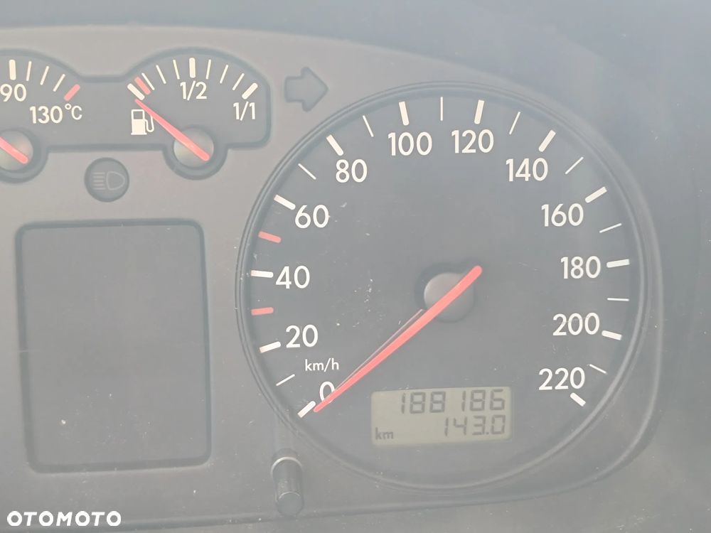 Volkswagen T4 - 9