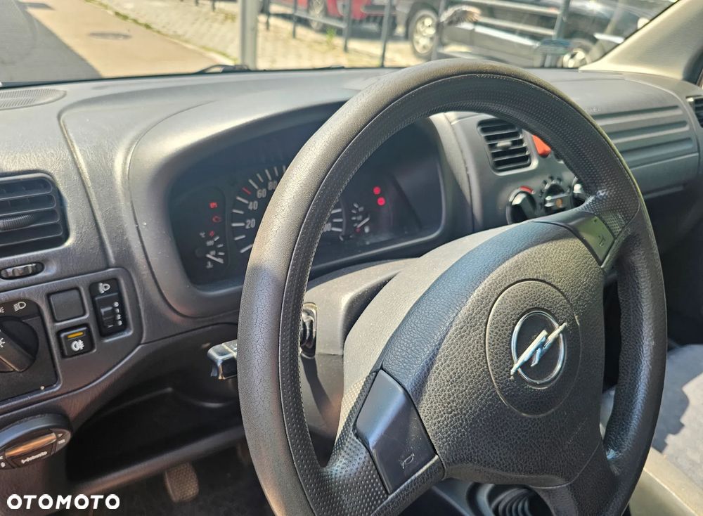 Opel Agila 1.0 Start - 5