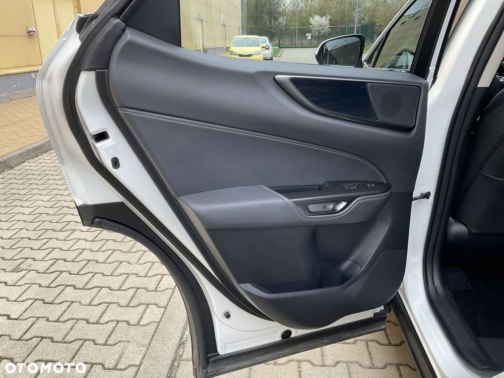 Lexus NX 350h Prestige AWD - 16