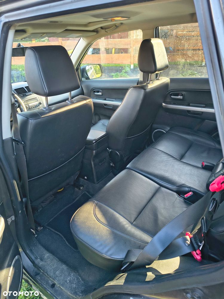 Suzuki Grand Vitara - 4