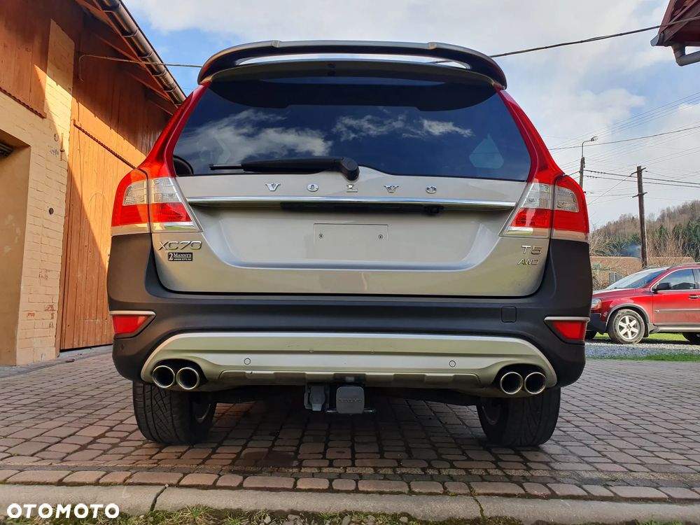 Volvo XC 70 - 17