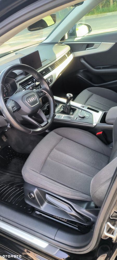 Audi A4 Avant 2.0 TDI - 5