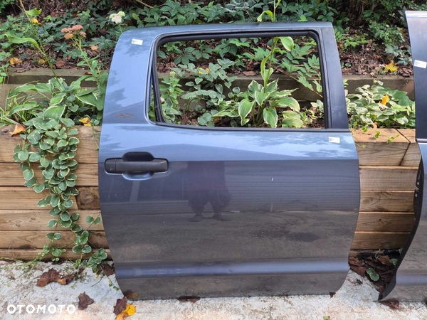 Toyota Tundra Crew Max 2007 - 2013 Tylne prawe drzwi