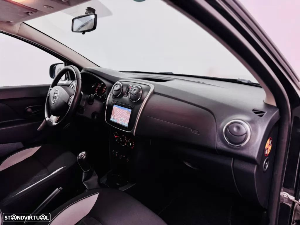Dacia Sandero 1.5 dCi Stepway - 43