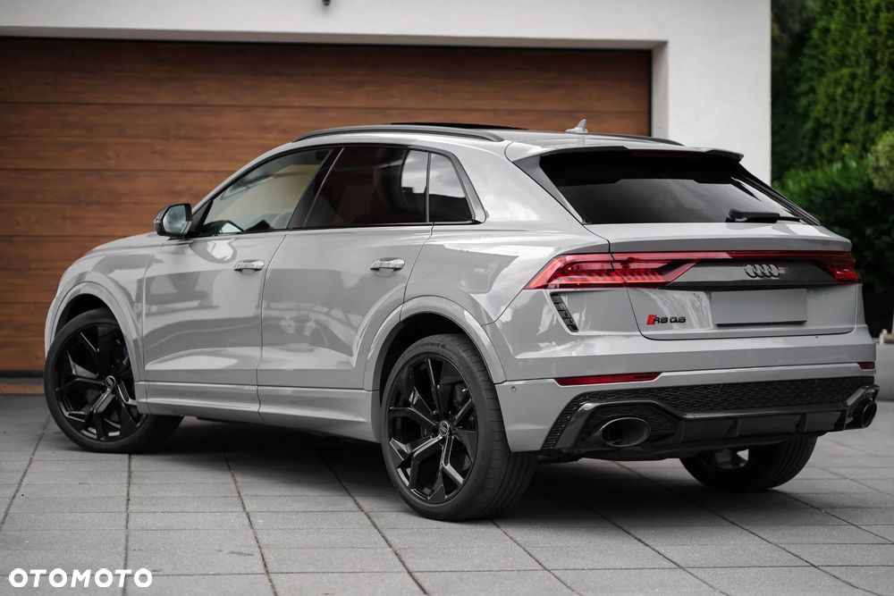 Audi RS Q8 TFSI quattro tiptronic - 4