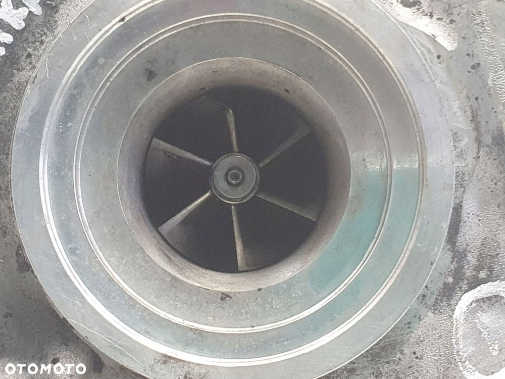 TURBOSPRĘŻARKA Iveco Daily IV 2.3 HPI _ turbo 877675-0001 - 2