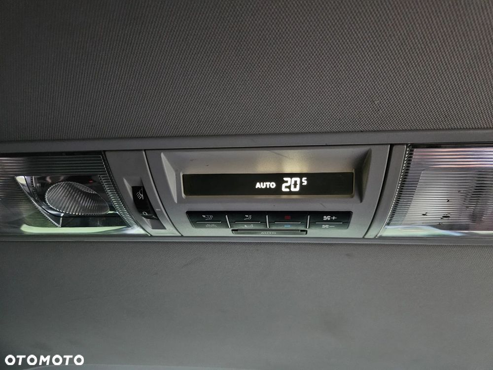 Volkswagen Multivan 2.0 TDI L1 Trendline - 14