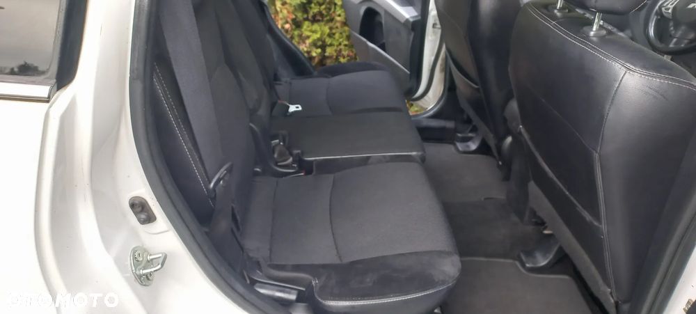 Mitsubishi Outlander 2.0 2WD - 10