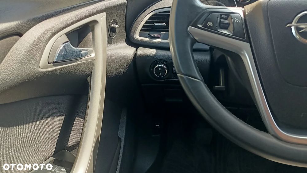 Opel Astra 1.4 EcoFLEX Innovation - 7