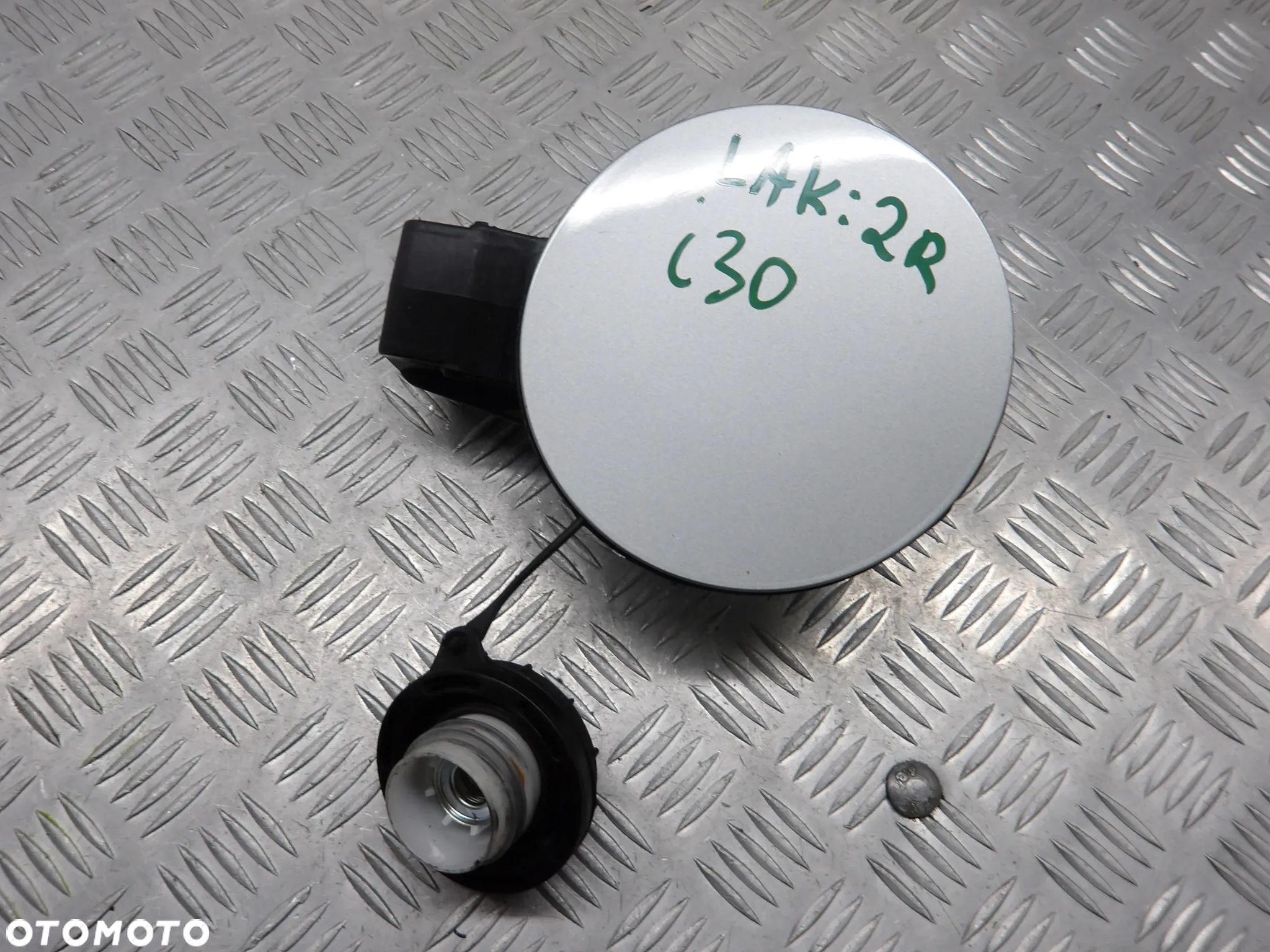 HYUNDAI I30 KOMBI LIFT KLAPKA KOREK WLEWU PALIWA 69514-2L200 - 1