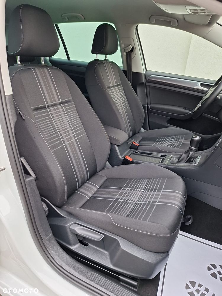 Volkswagen Golf 1.2 TSI BlueMotion Technology Lounge - 24
