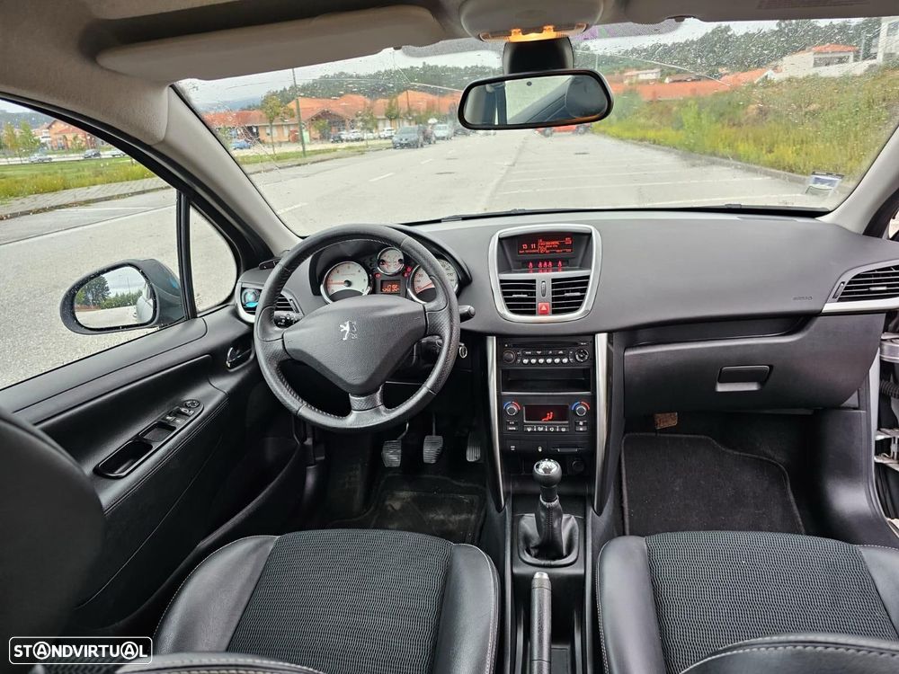Peugeot 207 1.6 HDi 98g - 14