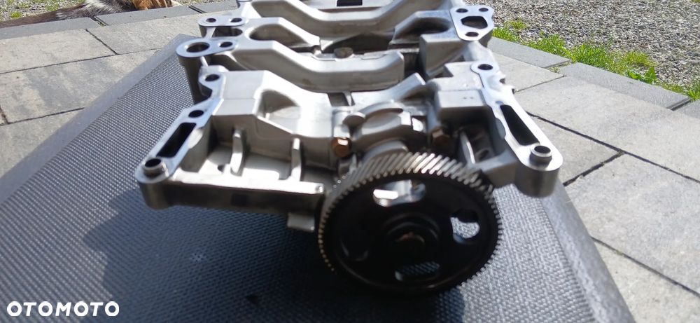 Oryginalna pompa oleju Hyundai Tucson 2.0 CRDi - 4