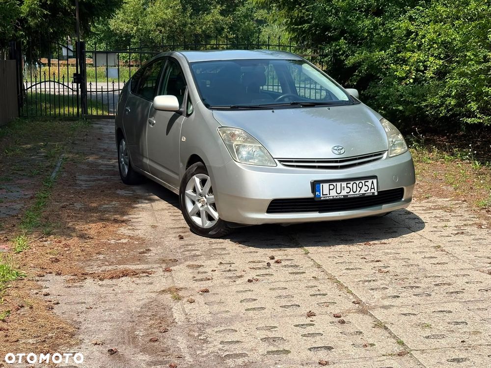 Toyota Prius - 7