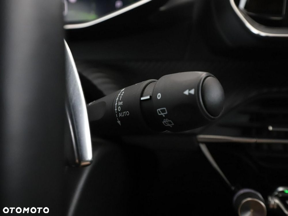 Peugeot 2008 1.2 PureTech Allure Pack S&S EAT8 - 34