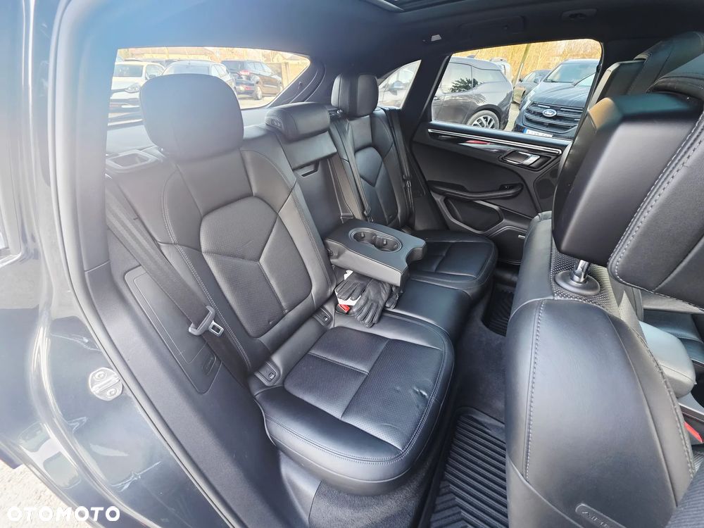 Porsche Macan T PDK - 4