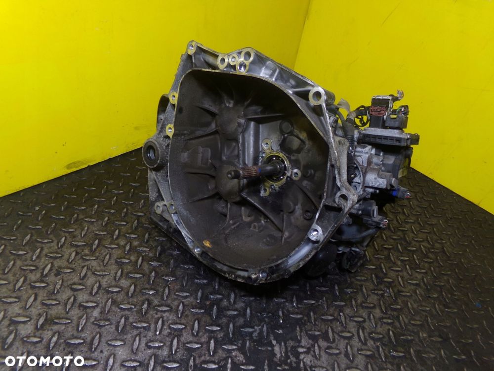 BERLINGO PARTNER 1.6 E-HDI 14r 92KM skrzynia biegow AUTOMAT 20DP22 - 15