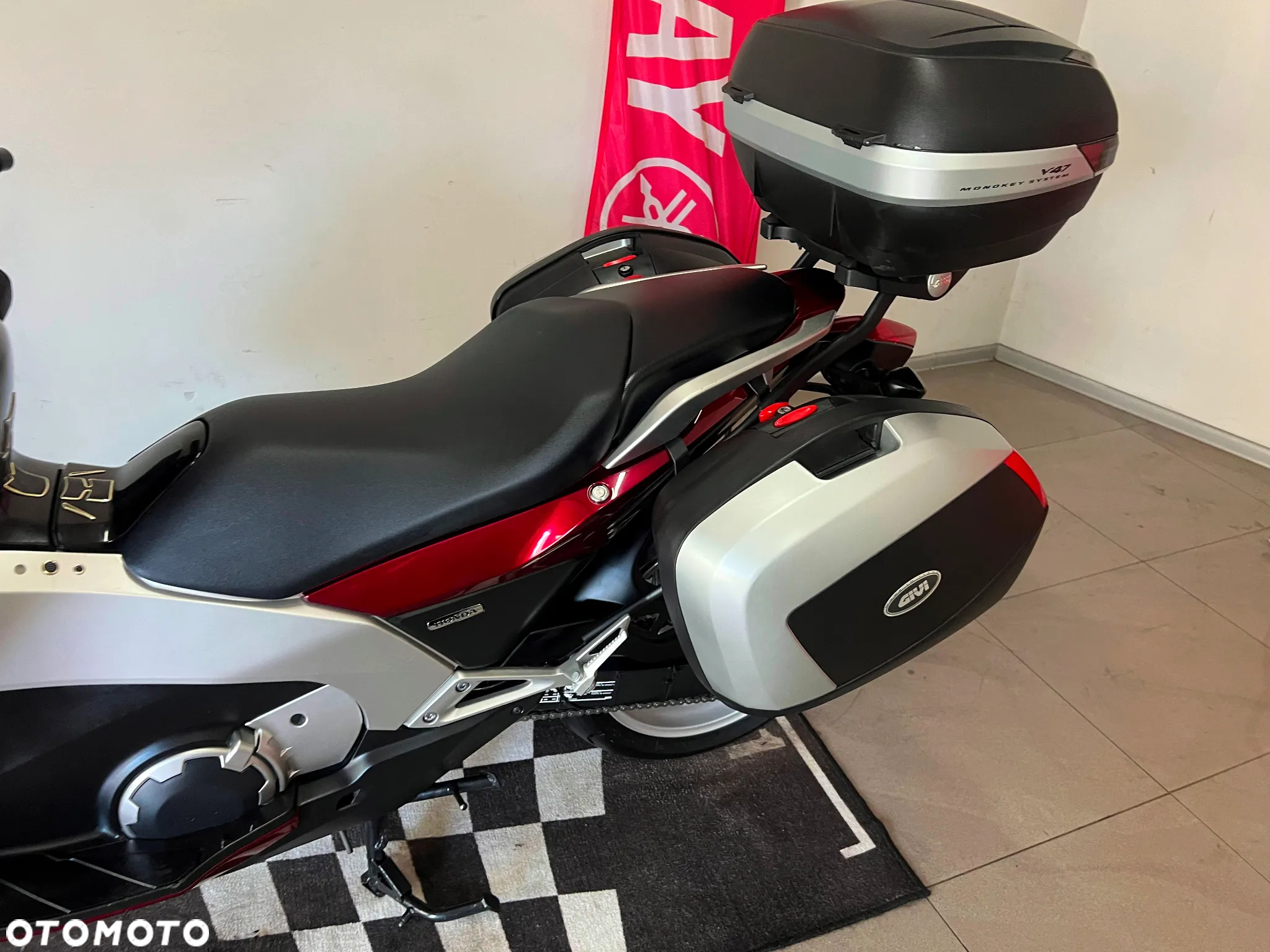 Honda NC - 20
