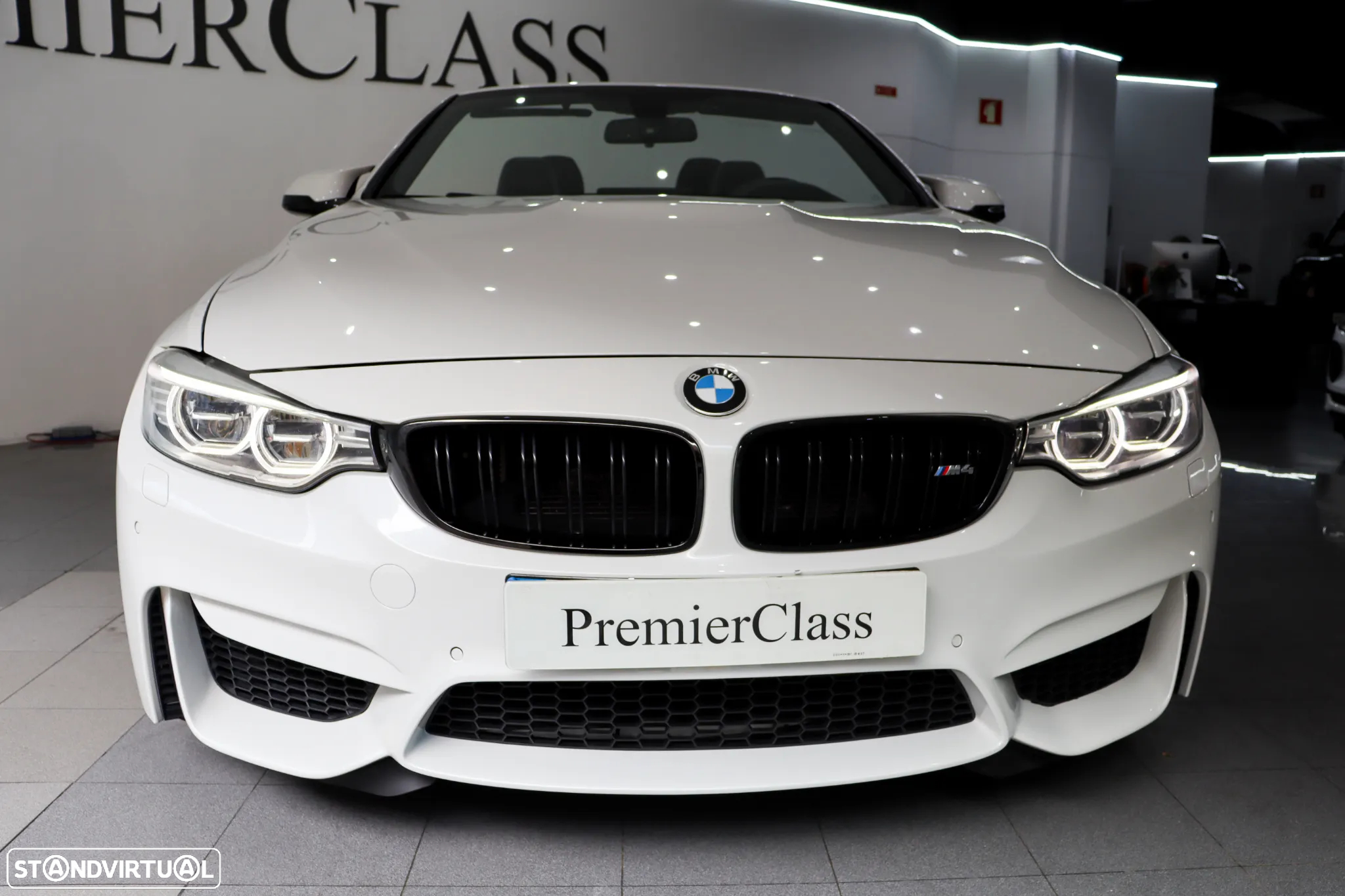 BMW M4 Cabrio DKG Competition - 4