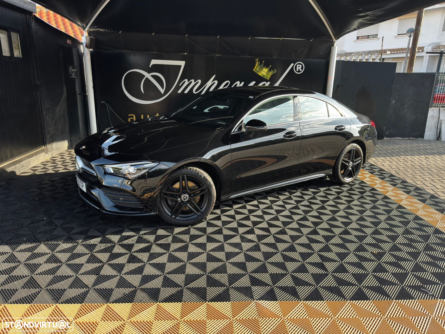 Mercedes-Benz CLA 250 e AMG Line - 2