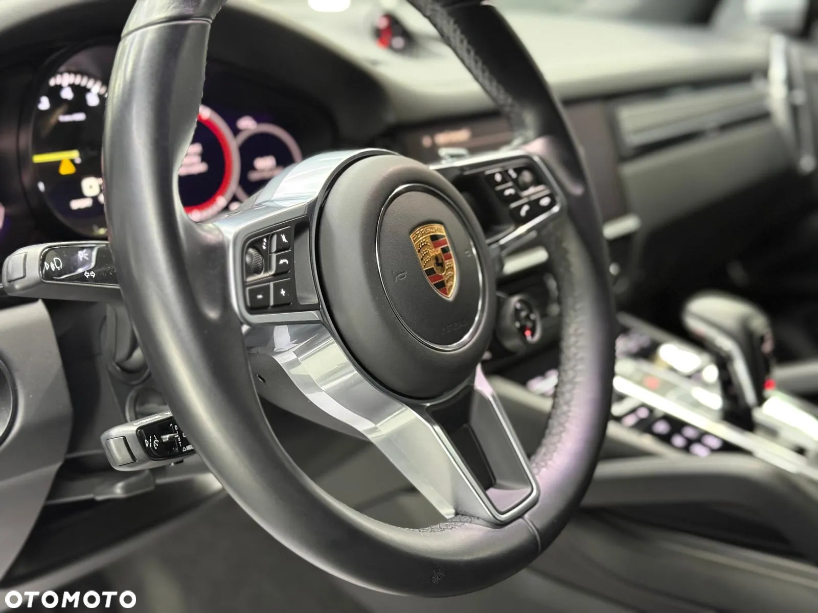 Porsche Cayenne E-Hybrid Platinum Edition - 15
