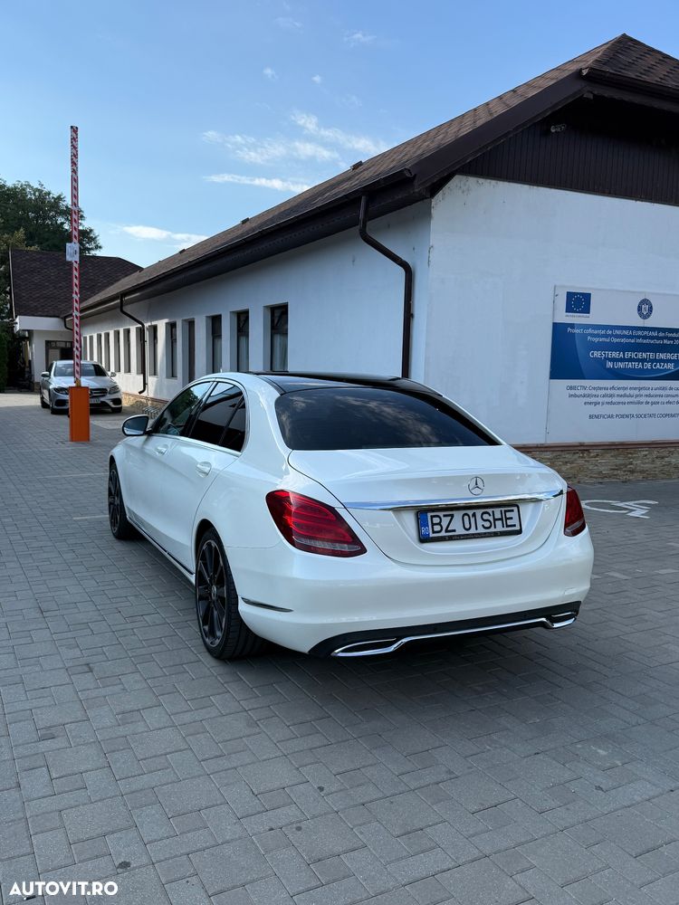 Mercedes-Benz C 250 BlueTec - 5