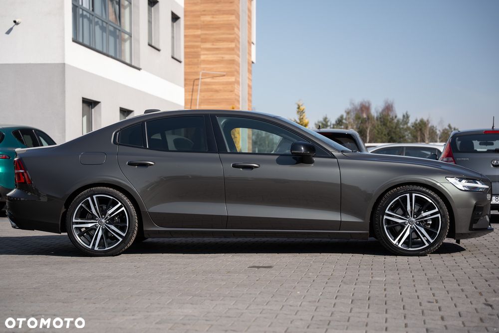 Volvo S60 T4 Geartronic RDesign - 17