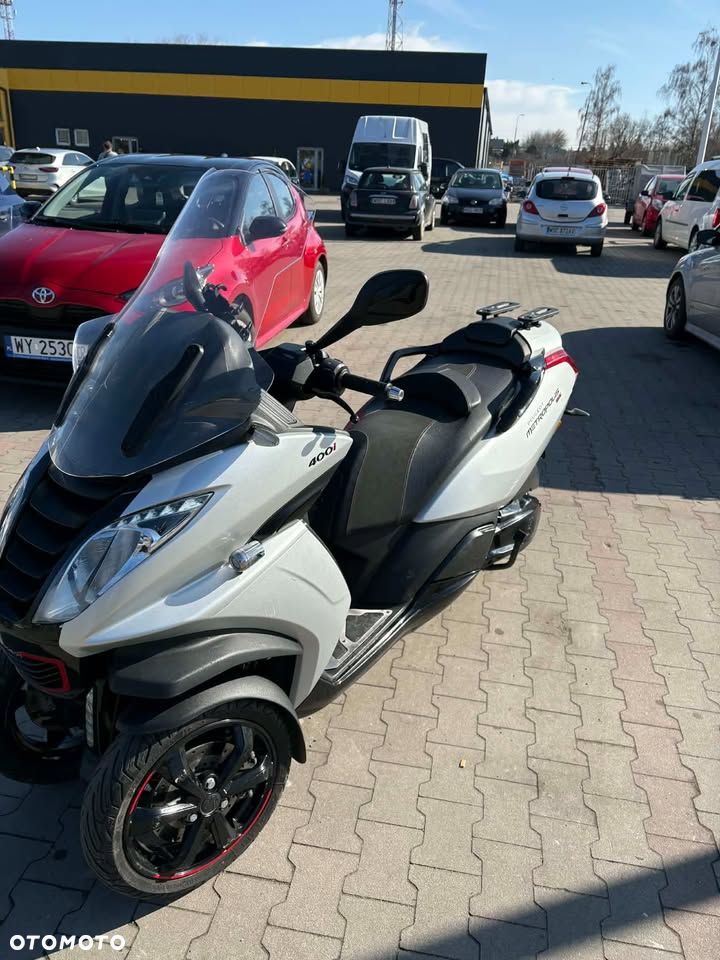 Peugeot Metropolis - 2