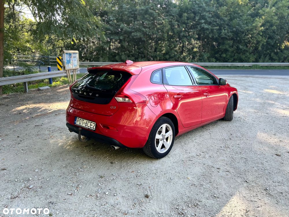 Volvo V40 D3 Summum - 4