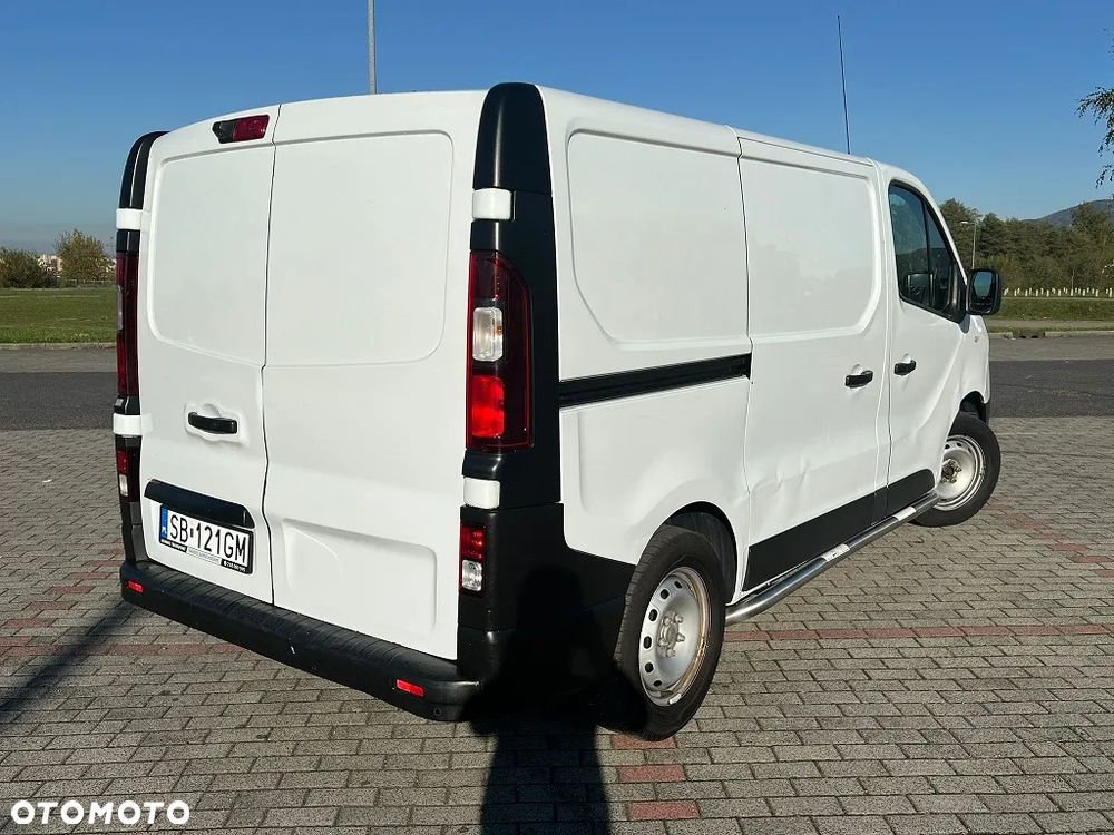 Renault TRAFIC - 5