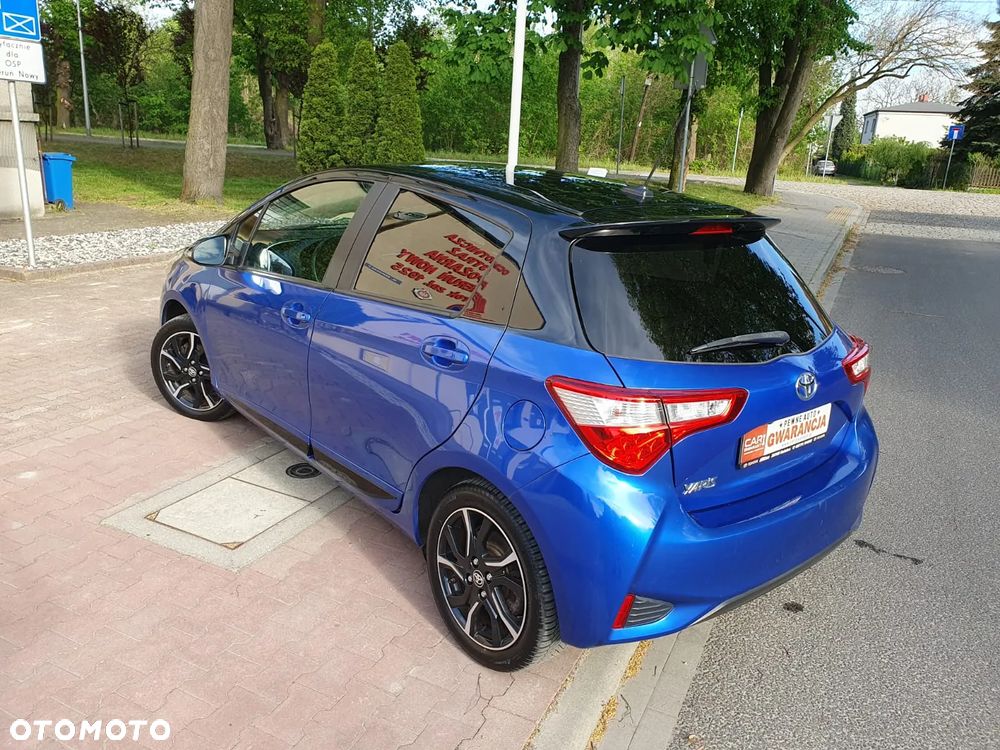 Toyota Yaris 1.5 Premium - 9