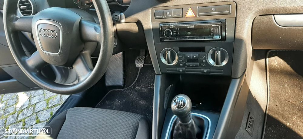 Audi A3 2.0 TDI Attraction FPD - 12